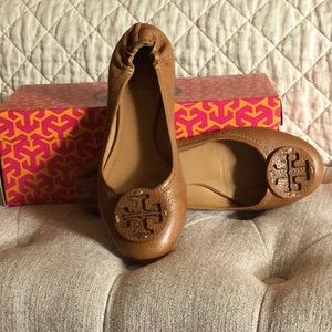 Size 7 Tory Burch Tan Reva flats